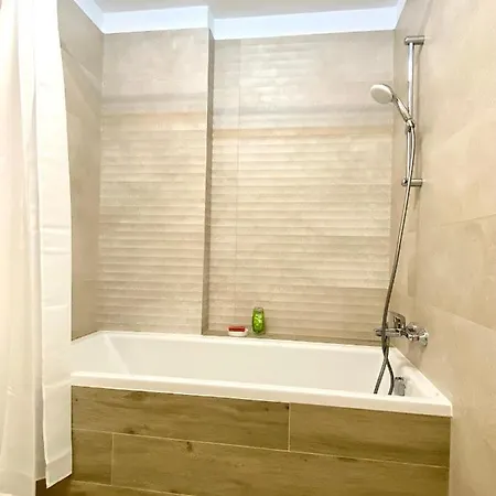 Uptown Apartment Brasov